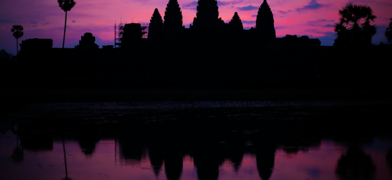 Kaleidoscope app unique viral video effect for TikTok and Reels